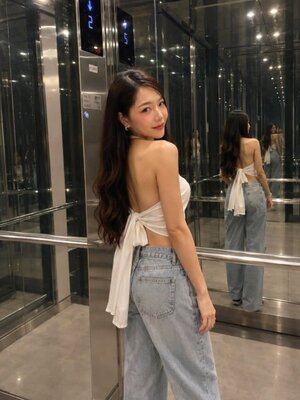 Tina photo 4