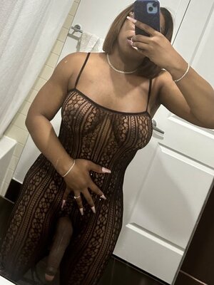 Mizhaniluxxe photo 2
